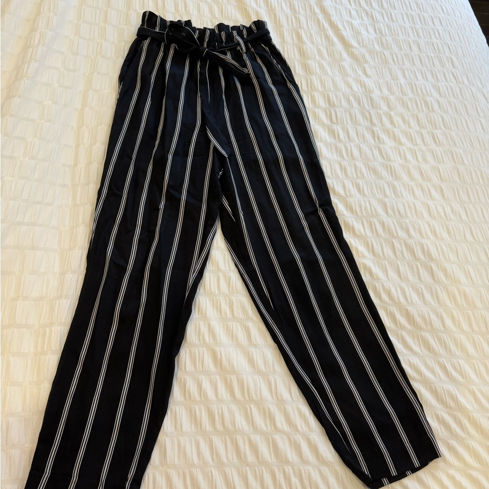Straight leg H&M trousers size 2